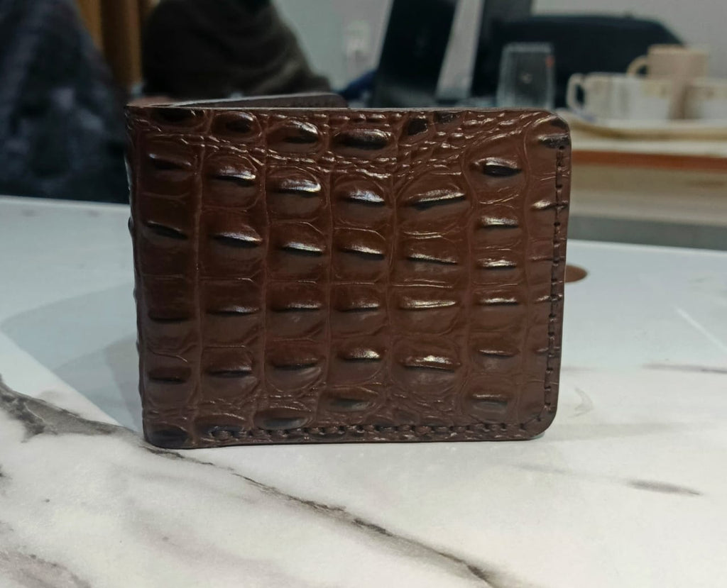 Men's Genuine Leather Bifold Wallet Crocodile Pattern Alligator Embossed Luxury