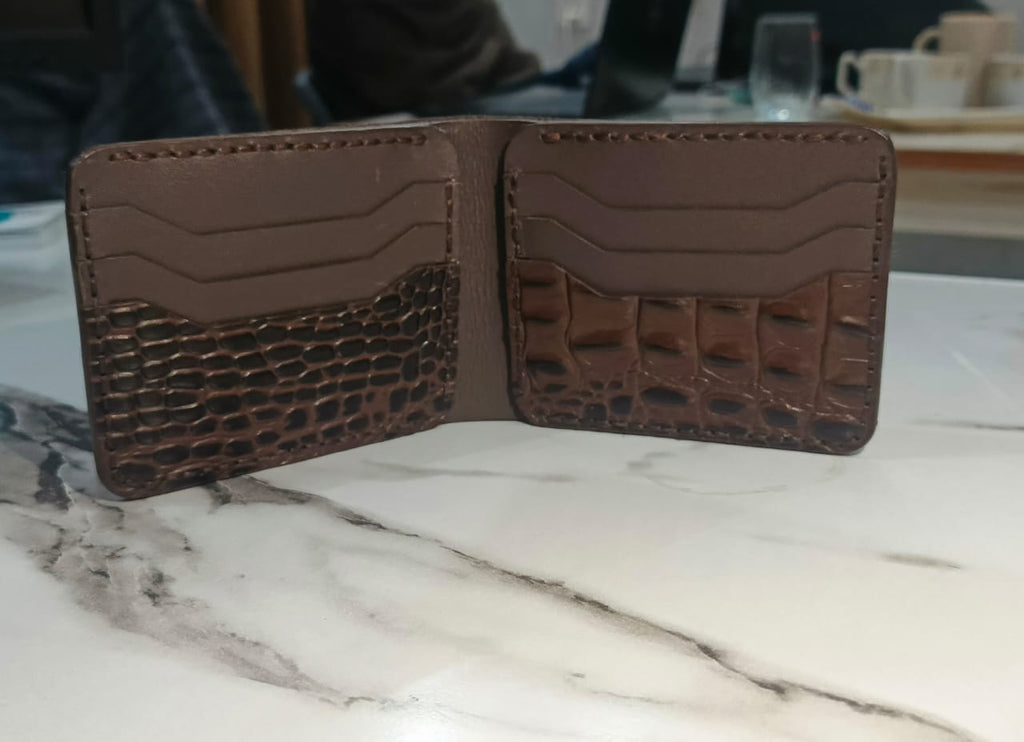 Men's Genuine Leather Bifold Wallet Crocodile Pattern Alligator Embossed Luxury